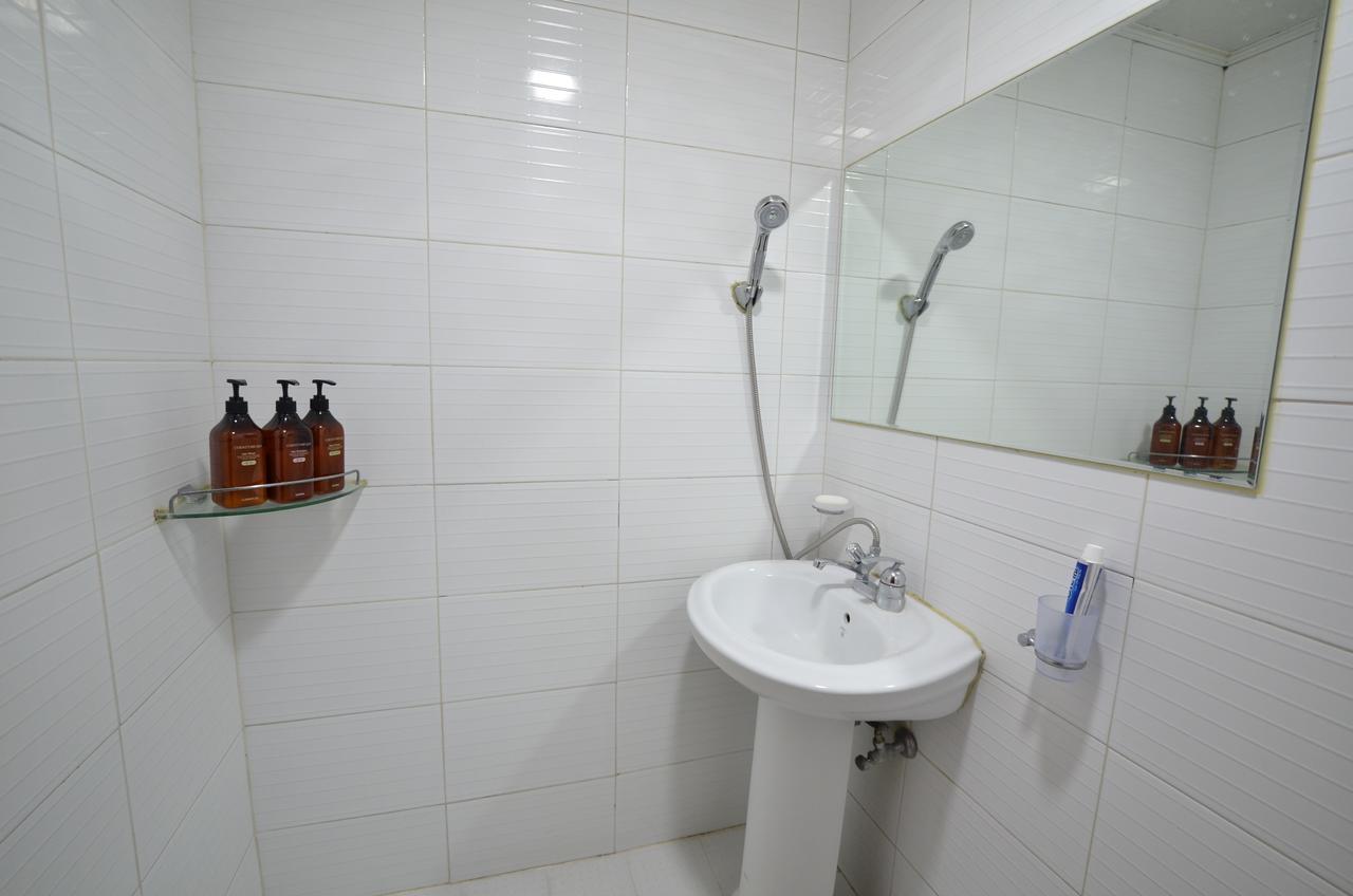 בוסאן Wow Motel מראה חיצוני תמונה
